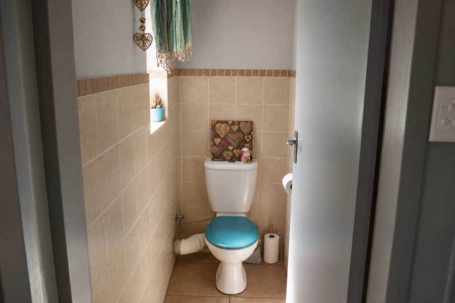 4 Bedroom Property for Sale in Flimieda North West